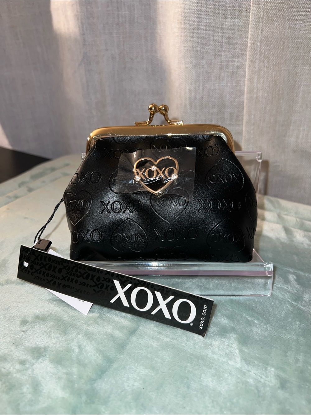 XOXO Black Embossed Kiss-Lock Coin Purse